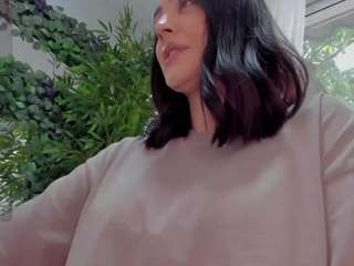 LexiStorm live webcam show