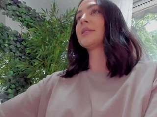LexiStorm live webcam show