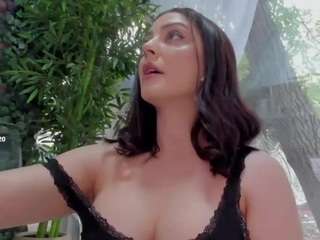 LexiStorm live cam preview