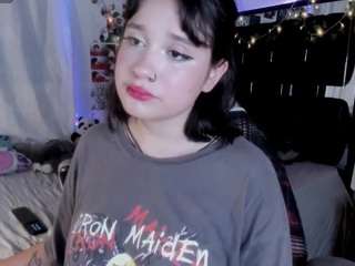 mitsuri-cham Live Webcam on CamSoda