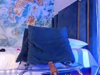 Live cam show with Nattyroberts
