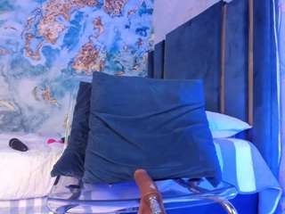 Live cam show with Nattyroberts