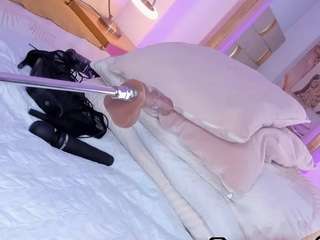 Nattyroberts live webcam show