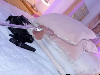 Nattyroberts live webcam show