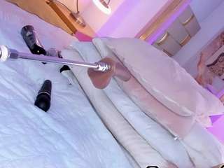 Nattyroberts live webcam show
