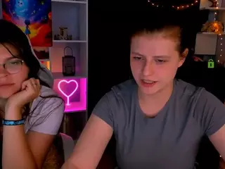 vivian-min's Live Sex Cam Show