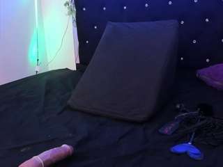 akarirosetti Live Webcam on CamSoda