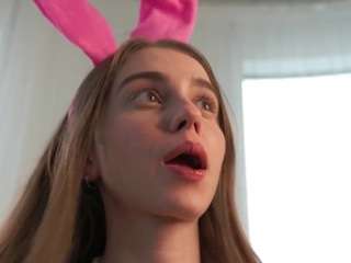 carolynelowthorp webcam