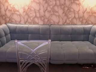 dramaquenn's CamSoda show and profile