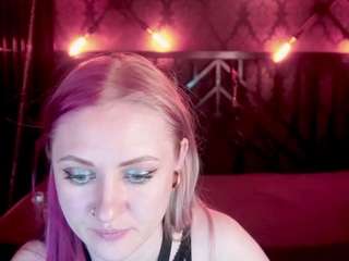 le modèle dramaquenn est en webcam porno dans un show sur le site camsoda, il possède les tags suivants: ahegao,sexy,lush,naked,nipple piercings,no drinking,no smoking,normal,ohmibod,oil,orgasm,shaved pussy,lingerie,skinny,spank,spanking,strip,striptease,tattoos,tease