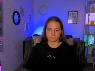 emma-rose55 Live Webcam on CamSoda