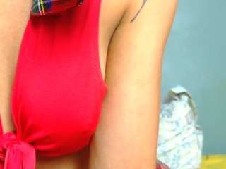 lilymia68 Live Webcam on CamSoda