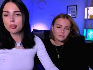milana-white