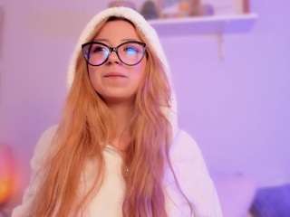 Zoe-Xra