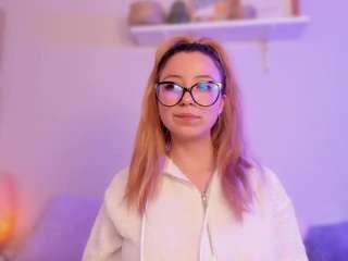zoe-xra