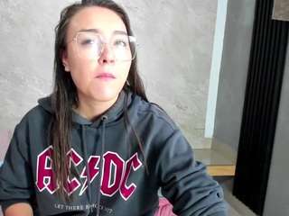  ana-yvette chat room