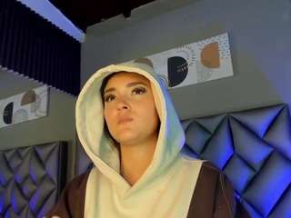 ana-yvette camsoda