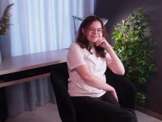  dahliafruman chat room
