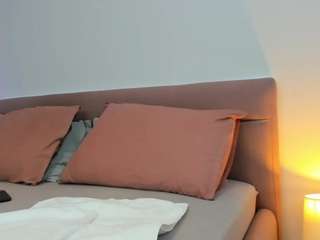 elysiastorm's CamSoda show and profile