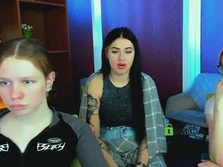 eva-drive's CamSoda show and profile