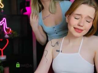 eva-drive's CamSoda show and profile