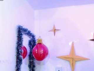 kalilowe's CamSoda show and profile