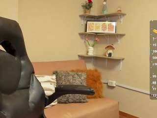 Kali Lowe live webcam show
