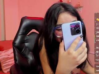 Kali Lowe live webcam show