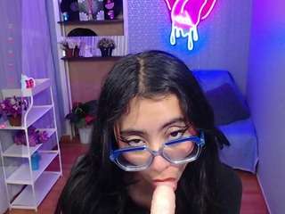 Kali Lowe live cam preview