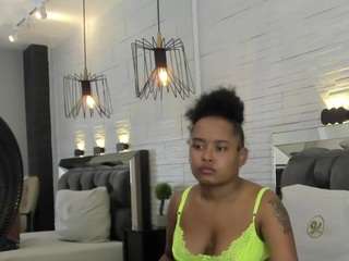 keyla-nahirr chat room
