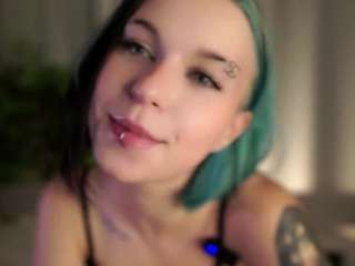  lailatomshack chat room