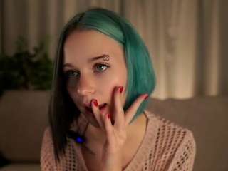 lailatomshack Live Webcam on CamSoda