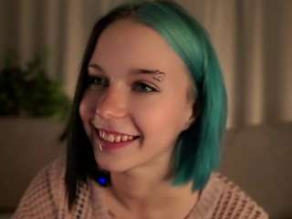 lailatomshack Live Webcam on CamSoda