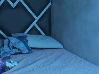 lucy-23 Live Webcam on CamSoda