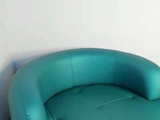  lucy-23 chat room