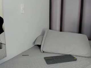 lucy-23 Live Webcam on CamSoda