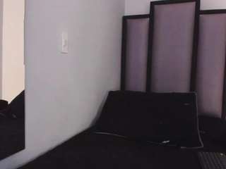 lucy-23 Live Webcam on CamSoda