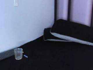  lucy-23 chat room