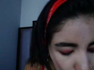 lucy-23 Live Webcam on CamSoda