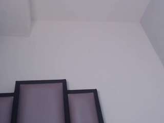 lucy-23 Live Webcam on CamSoda