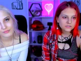 marta-smith Live Webcam on CamSoda
