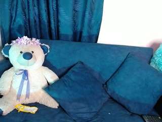 natasha-evans18 Live Webcam on CamSoda