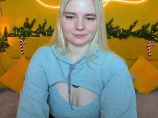 ruthbryant's CamSoda show and profile