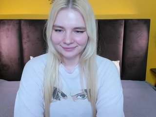 Bu model şu anda canlı. ruthbryant