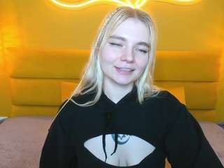 Ruthbryant's cam show statistics and live stream