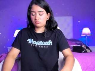 Scarlette15 live sex