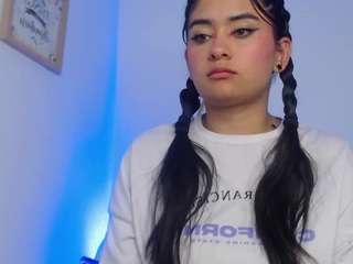 scarlette15 Live Webcam on CamSoda