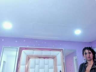 scarlette15 Live Webcam on CamSoda