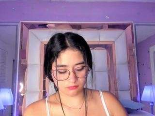 scarlette15 live webcam show