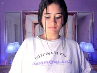 scarlette15 live webcam show